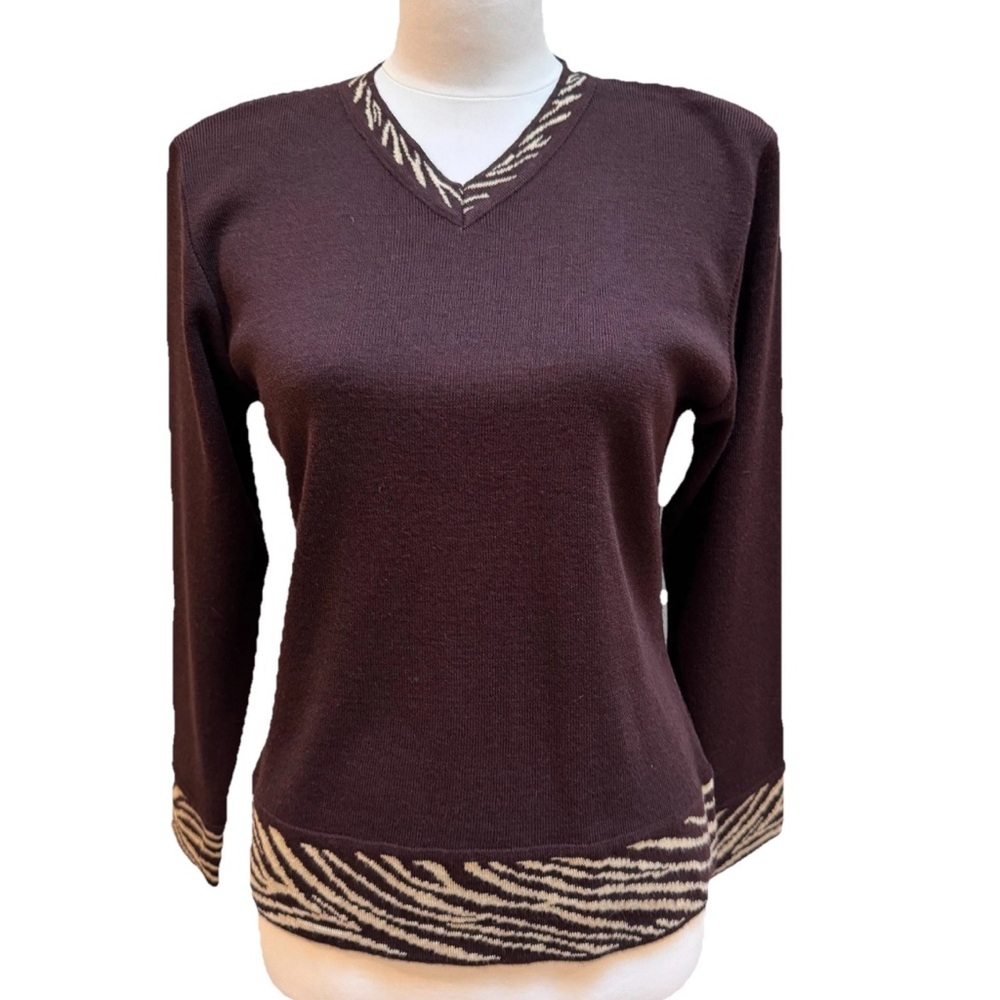 Xiang Pai Brown Wool V-Neck Sweater with Zebra Trim
